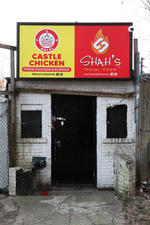 Castle chicken and burgers and shahs express | 5987 Broadway, The Bronx, NY 10471 | Phone: (718) 618-0044