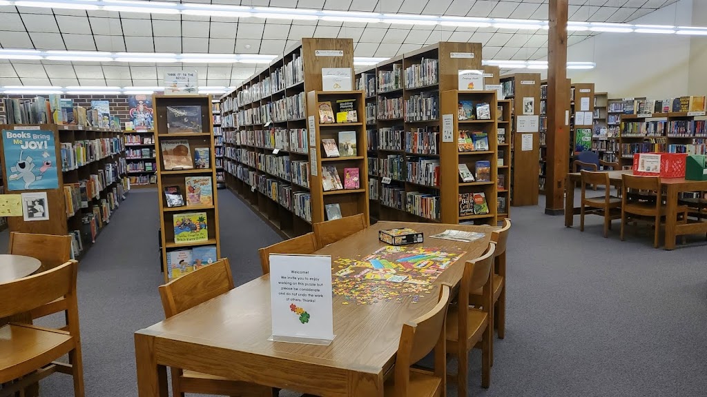 Sussex County Library- Dorothy Henry Branch | 66 NJ-94, Vernon Township, NJ 07462 | Phone: (973) 827-8095