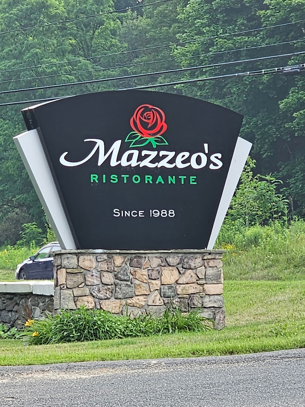 Mazzeos Ristorante | 1015 South St, Pittsfield, MA 01201 | Phone: (413) 448-2095