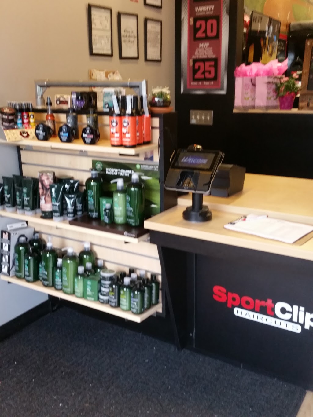 Sport Clips Haircuts of Somerset | 456 Elizabeth Ave, Somerset, NJ 08873 | Phone: (732) 564-1155
