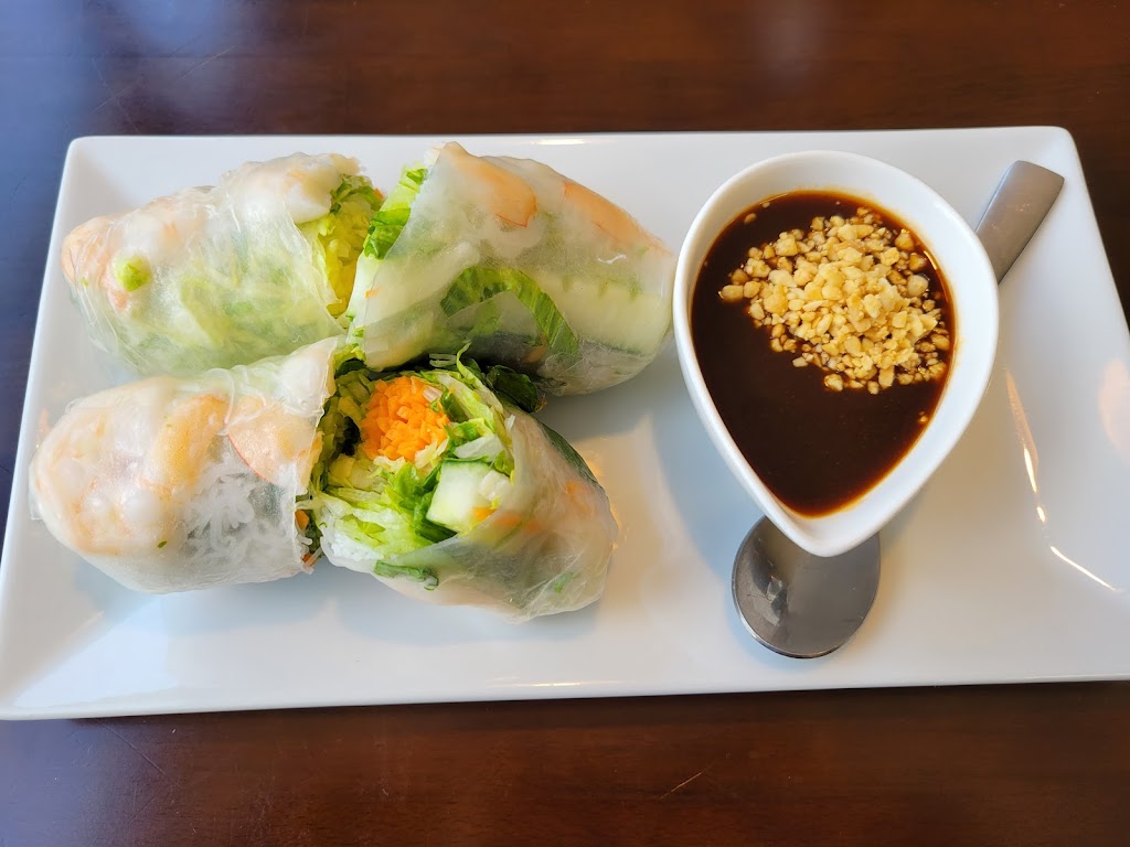 Seven Moons Thai cuisine | 1128 Farmington Ave, Berlin, CT 06037 | Phone: (860) 505-7867