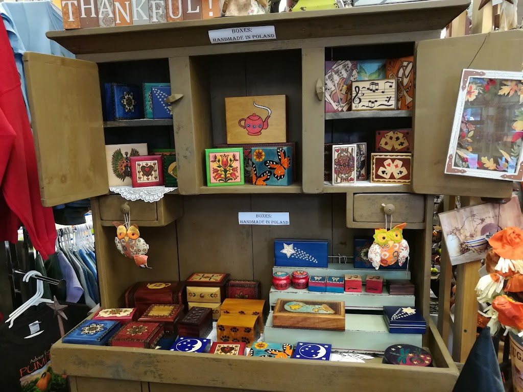 Louis & Clark Country Gifts | 1029 N Rd, Westfield, MA 01085 | Phone: (413) 532-5741