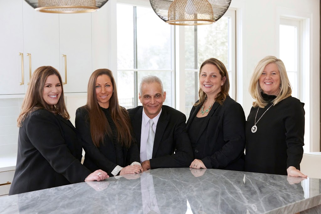 NicoleJBates Team at William Raveis Real Estate | 1022 Long Ridge Rd Lower Level, Stamford, CT 06903 | Phone: (203) 912-9778