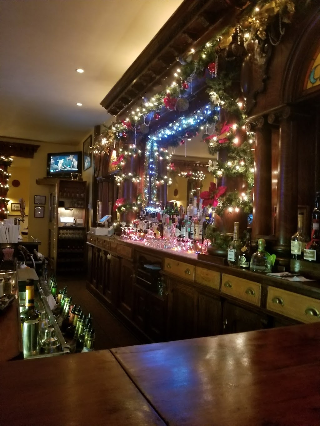 Miguels Restaurant & Lounge | 5881 Sullivan Trail, Nazareth, PA 18064 | Phone: (610) 746-4225