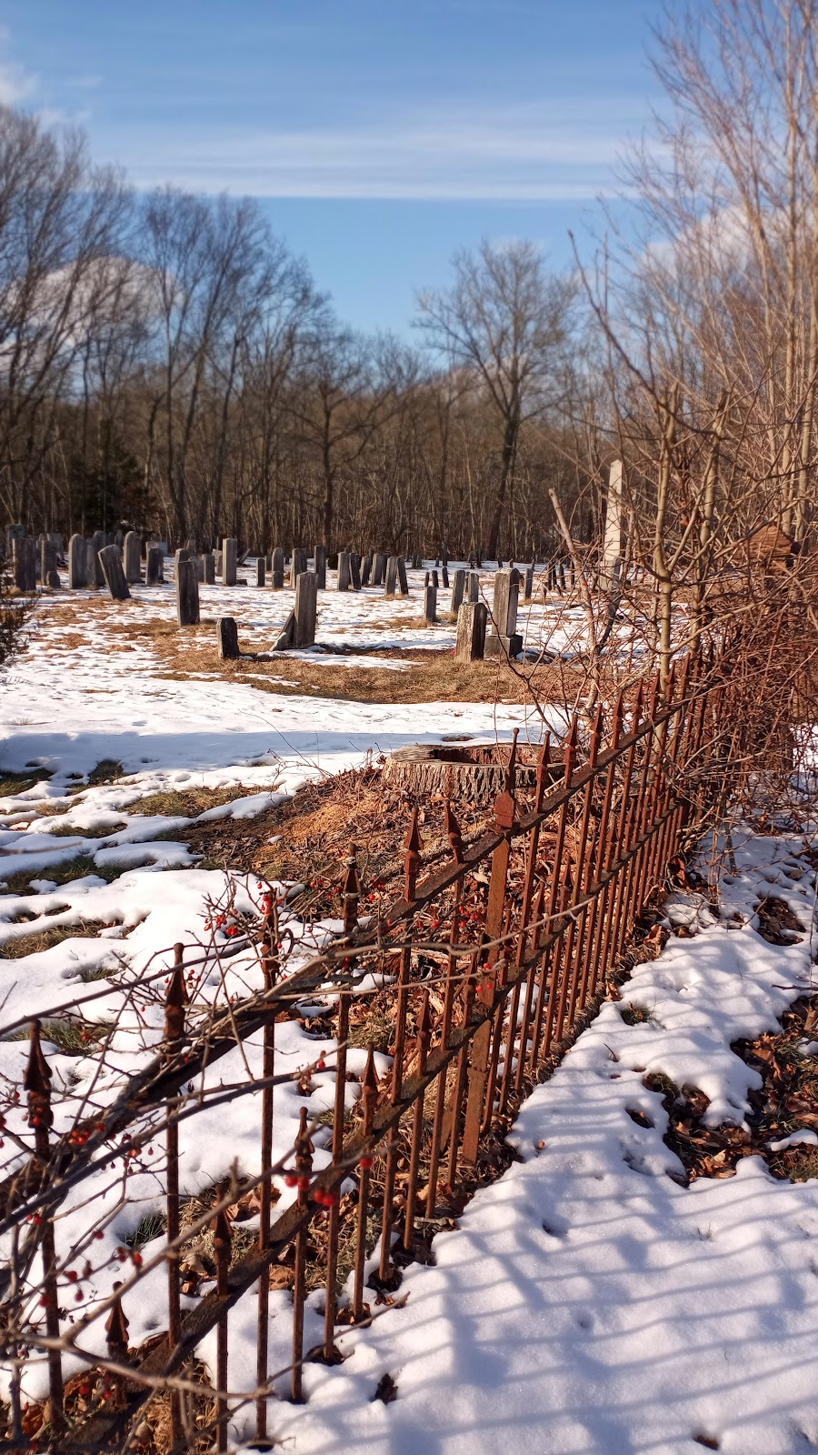 Union Cemetery | Routes 59 and, CT-136, Easton, CT 06612 | Phone: (203) 375-4932