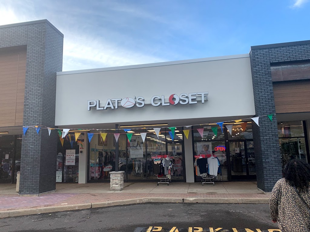 Platos Closet | 2495 Brunswick Pike, Lawrence Township, NJ 08648 | Phone: (609) 285-2937