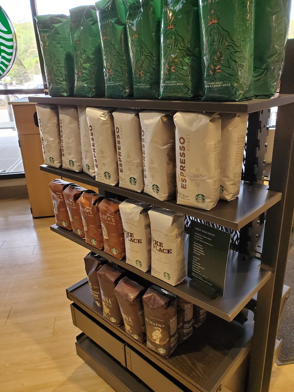 Starbucks | 278 Oxford Rd, Oxford, CT 06478 | Phone: (518) 225-2014