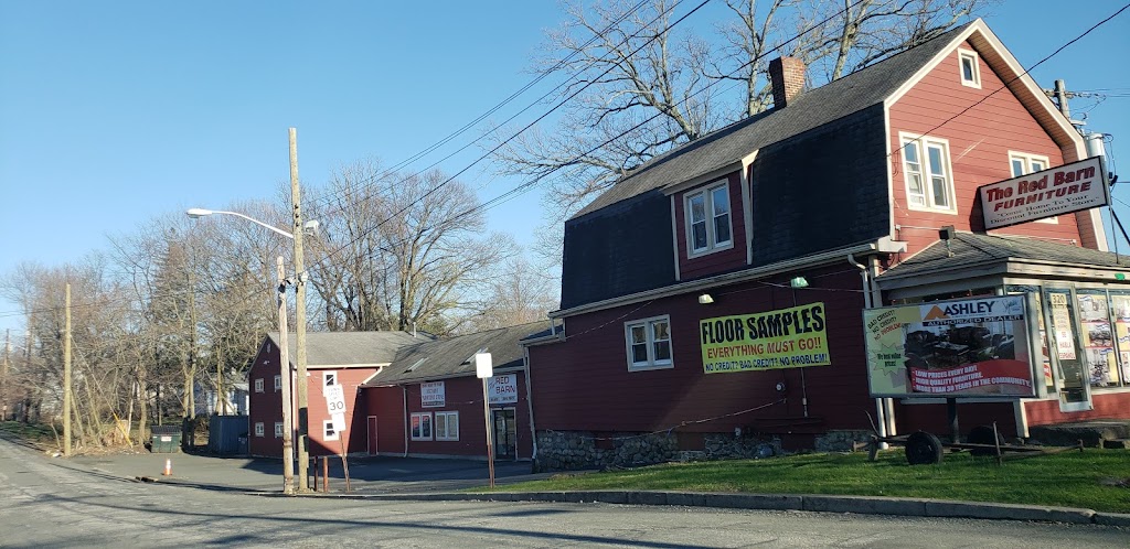 Red Barn | 320 N Main St, Spring Valley, NY 10977 | Phone: (845) 352-2550