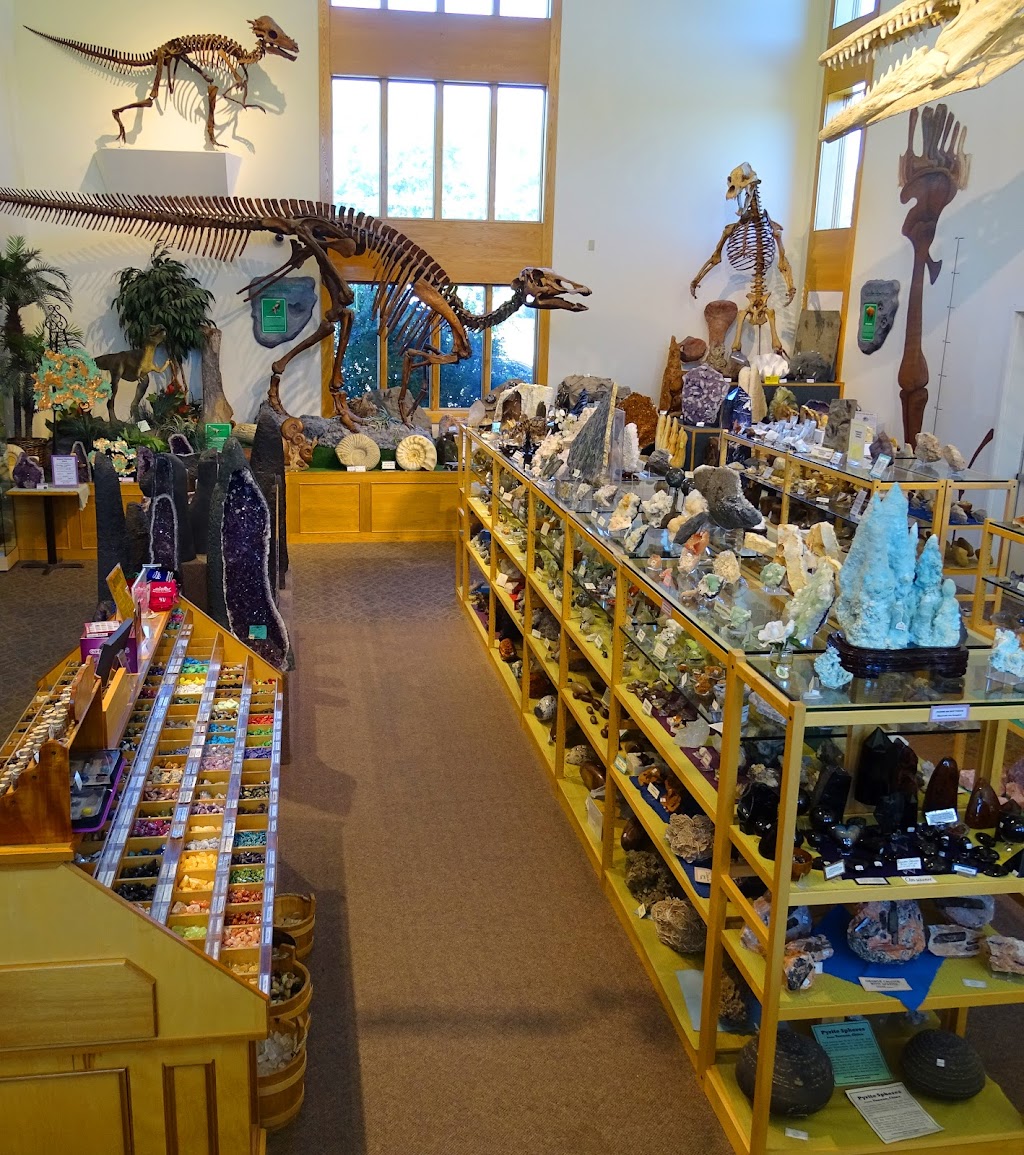A to Z Mineral Shop at Natures Art Village | 1650 Hartford-New London Turnpike, Oakdale, CT 06370 | Phone: (860) 443-4367