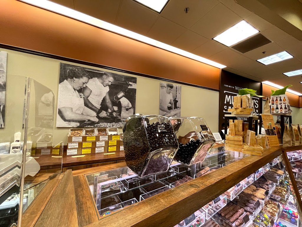 Munsons Chocolates | 86 Evergreen Way, South Windsor, CT 06074 | Phone: (860) 644-9576