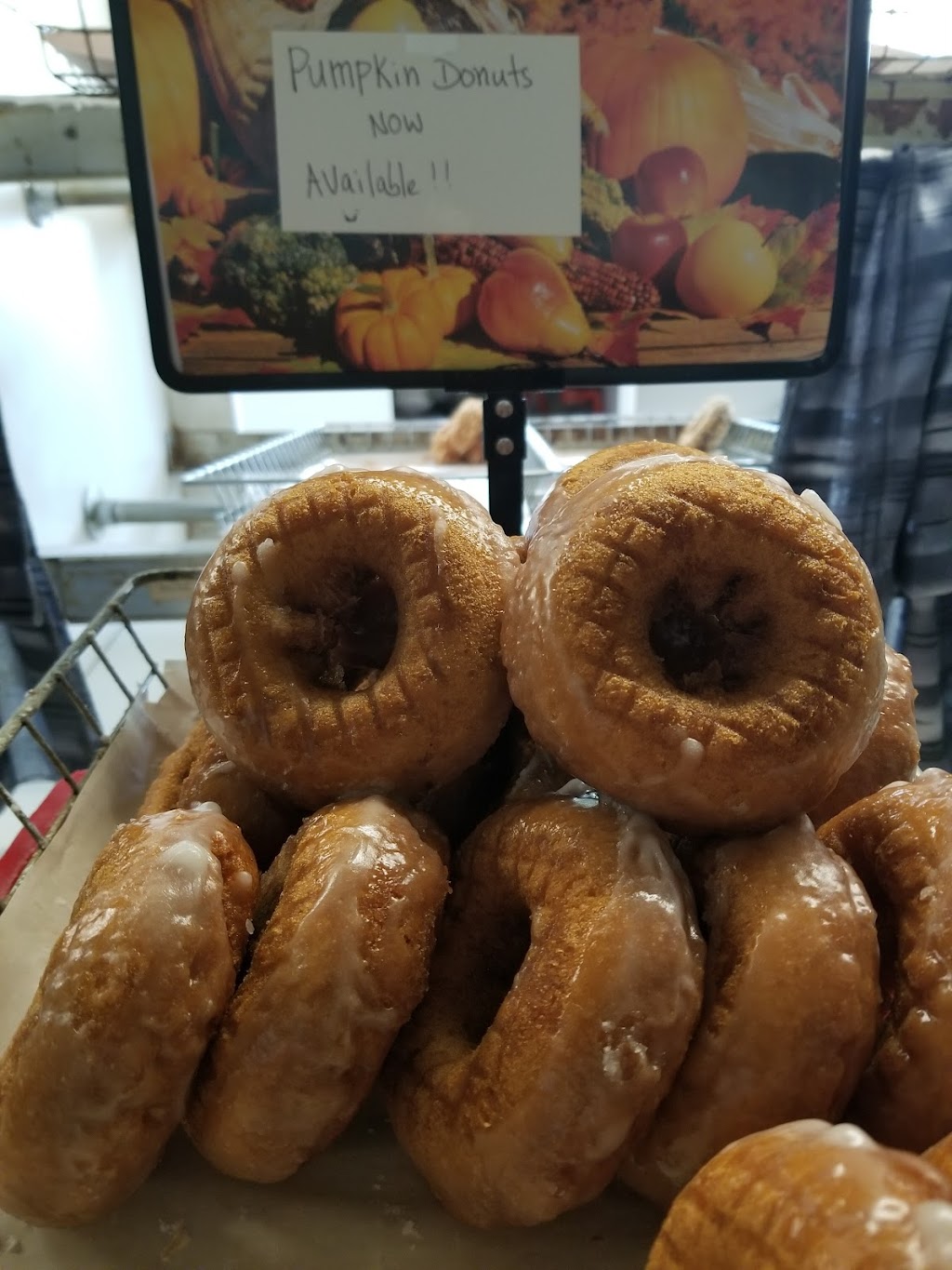 Four Season Donuts | 275 N Broadway, Pennsville, NJ 08070 | Phone: (856) 678-3800