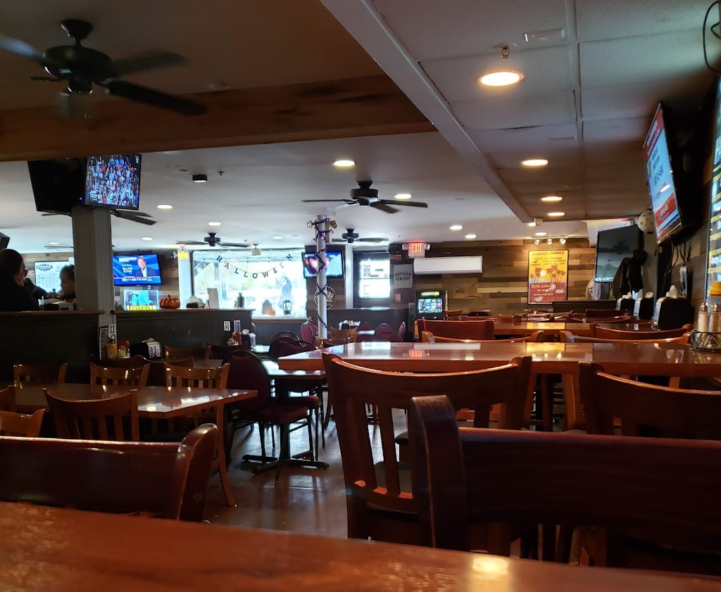 Creekside Sports Bar & Grille | 765 N Lewis Rd, Royersford, PA 19468 | Phone: (610) 495-6945