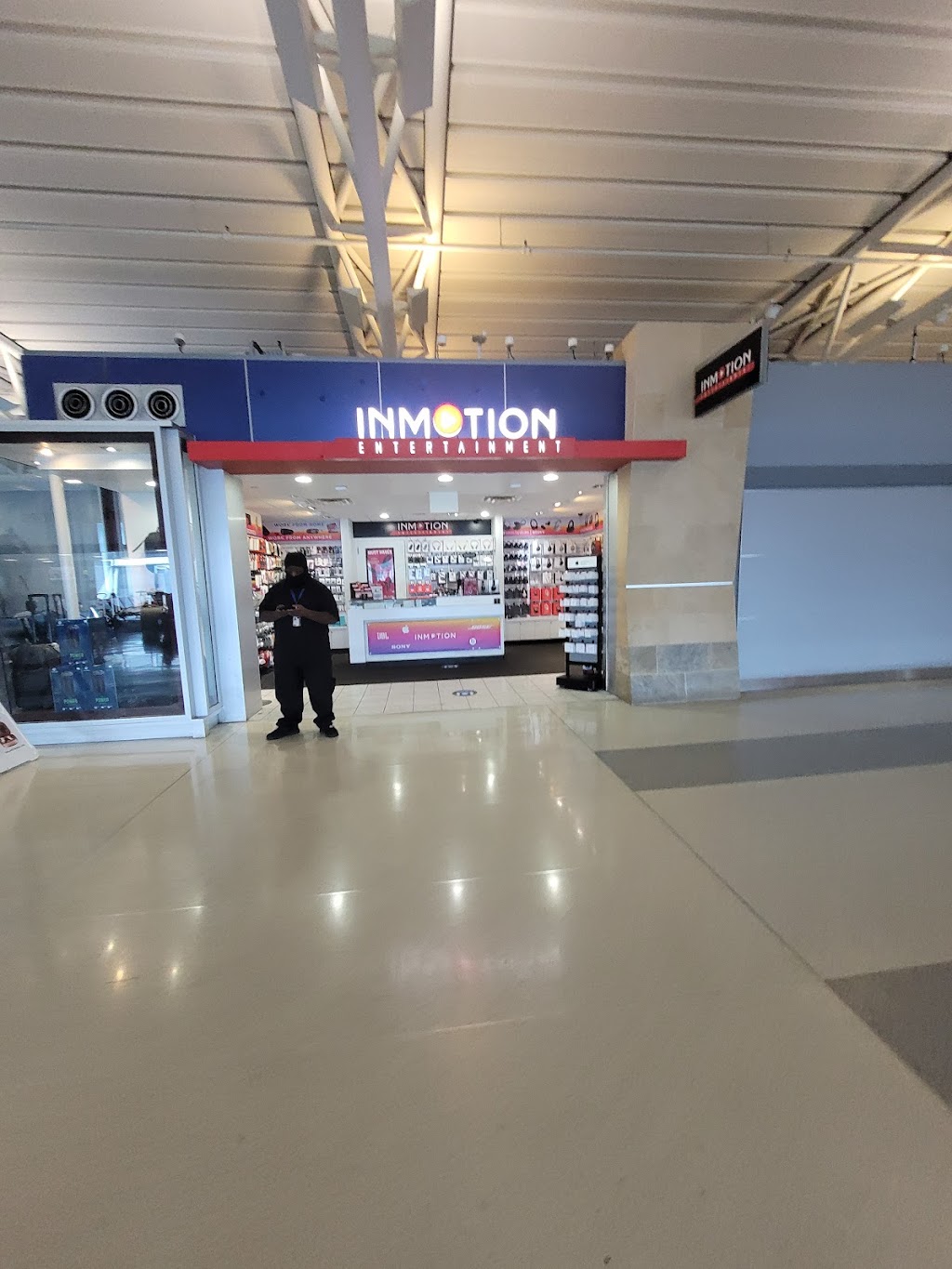 InMotion | Terminal 8, Concourse C, Between Gate 44 & Starbucks, Bldg 56B, Jamaica, NY 11430 | Phone: (917) 599-1562