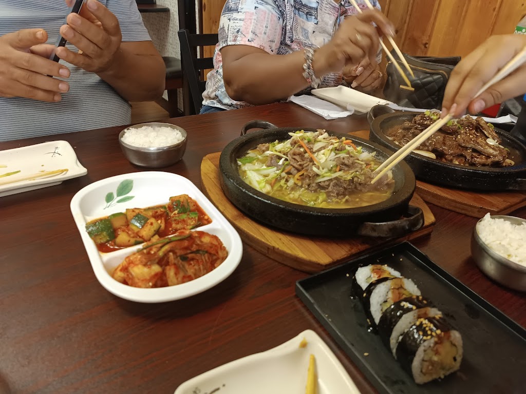 KimChi Sushi Korean BBQ | 6701 Black Horse Pike, Egg Harbor Township, NJ 08234 | Phone: (609) 515-4152