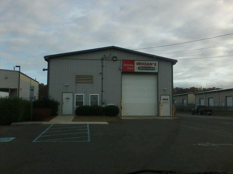 Cruzans Freightliner | 564 W Leeds Ave, Absecon, NJ 08201 | Phone: (609) 645-3889