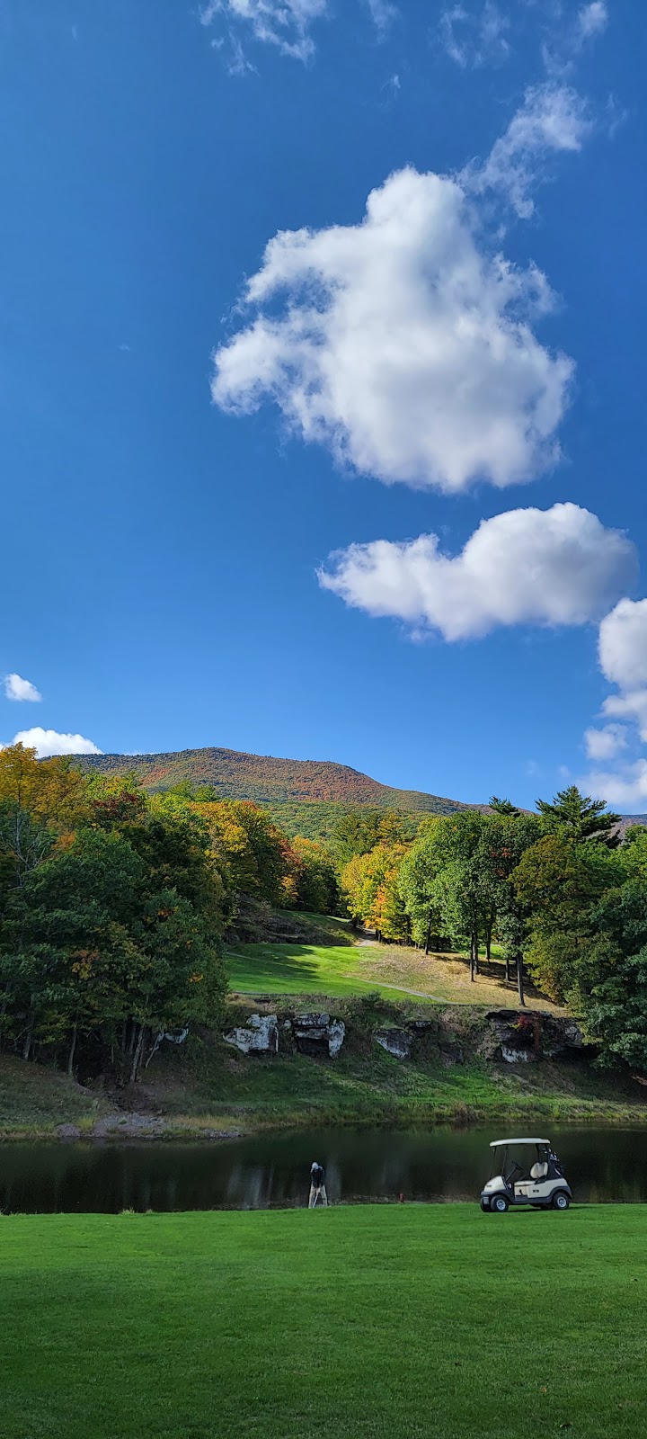 Blackhead Mountain Lodge and Country Club | 67 Crows Nest Rd, Round Top, NY 12473 | Phone: (518) 622-3157