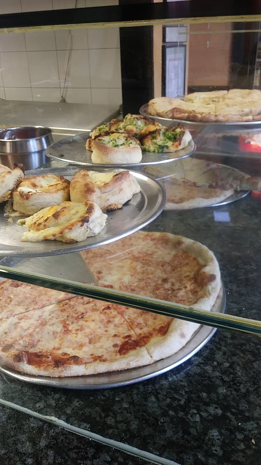 Macopin Pizza | 707 Macopin Rd, West Milford, NJ 07480 | Phone: (973) 697-0224