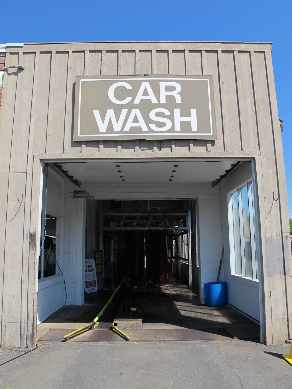 Mitchell Car Wash & Detail Center | 384 Hopmeadow St, Weatogue, CT 06089 | Phone: (860) 408-6003