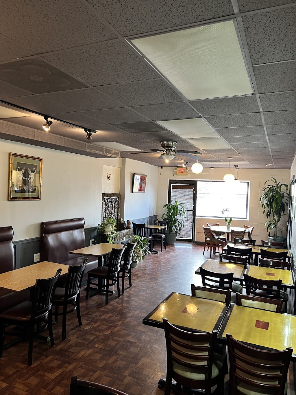 South Side Thai Restaurant | 628 S Colony St, Wallingford, CT 06492 | Phone: (203) 269-8868