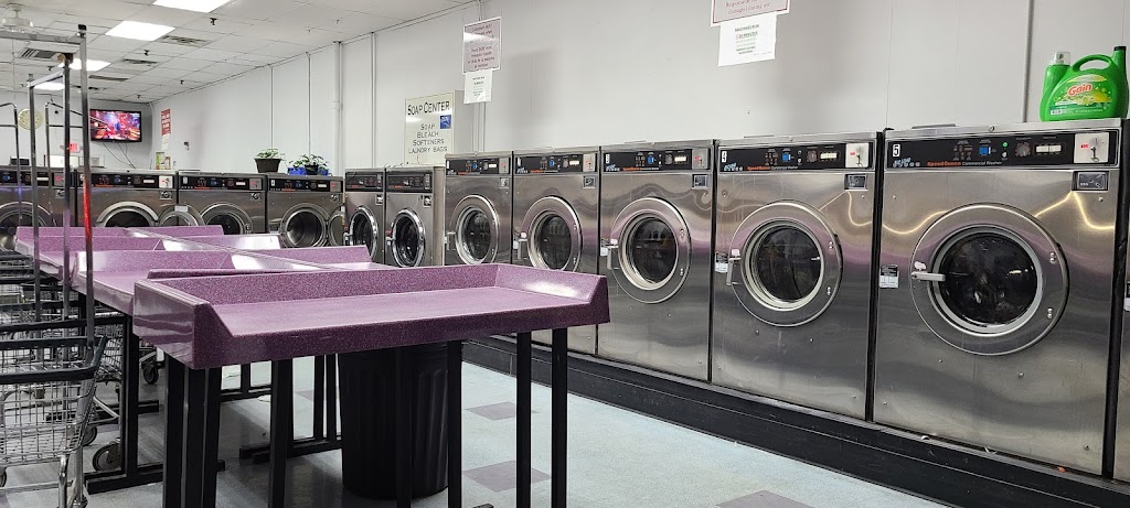 Neighborhood Laundromat at West Caldwell | 550 Passaic Ave, West Caldwell, NJ 07006 | Phone: (973) 808-9274