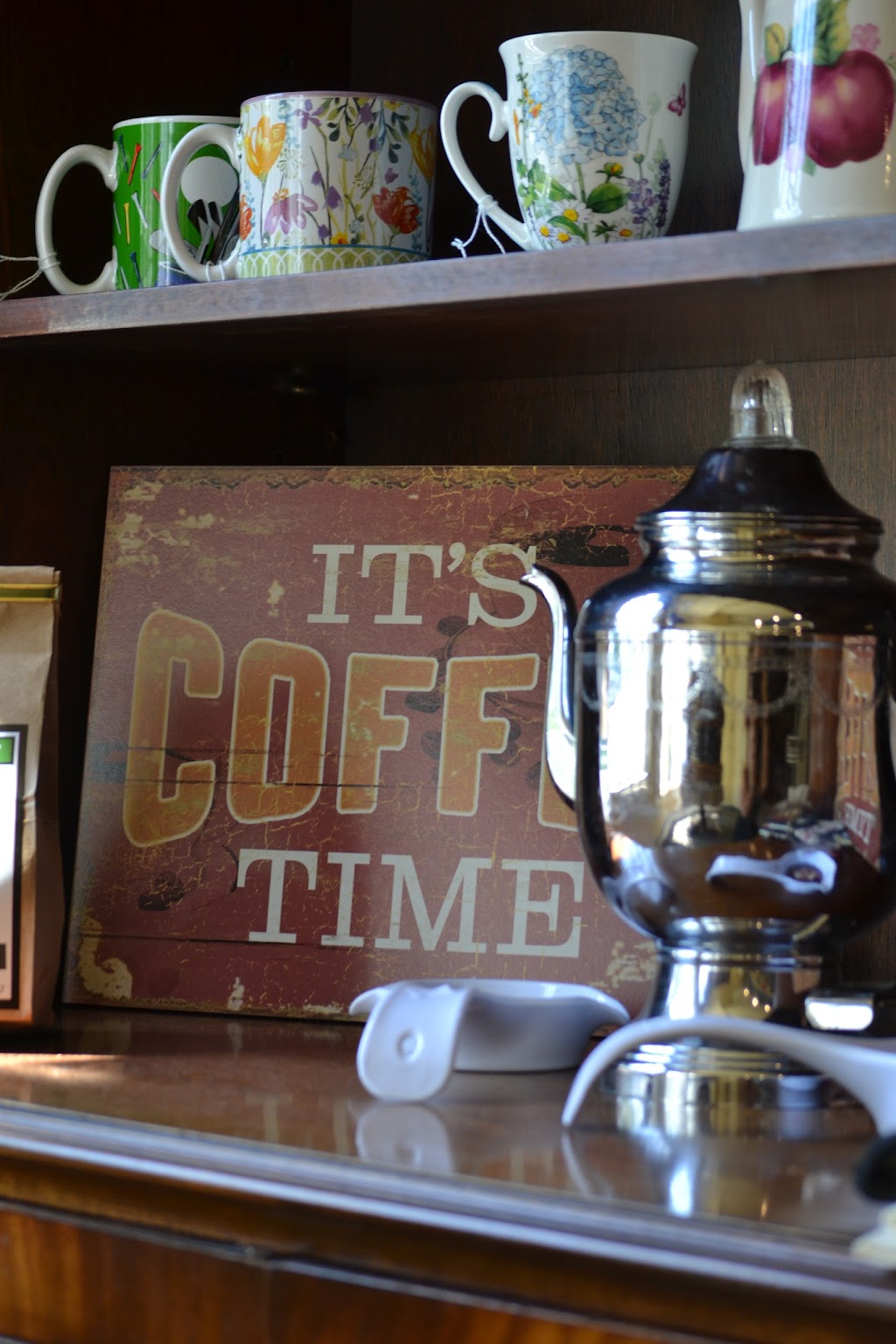 Village Coffee Market | 131 Main St, Stony Brook, NY 11790 | Phone: (631) 675-9525