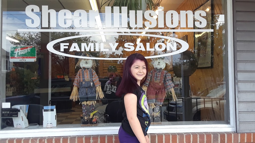 Shear Illusions Unisex Salon | 99 Depot St, Pine Bush, NY 12566 | Phone: (845) 744-6435