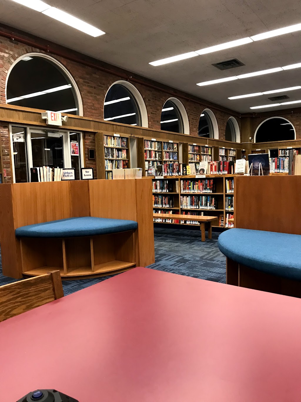 Wilson Branch Library | 365 Windsor Ave, Windsor, CT 06095 | Phone: (860) 247-8960