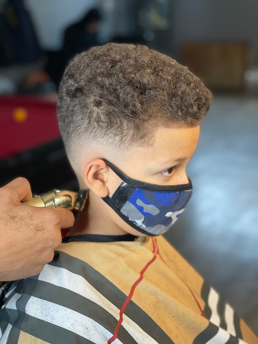 BARBERHOUSE OF FADES INC | 67-45 75th St, Queens, NY 11379 | Phone: (347) 650-7450