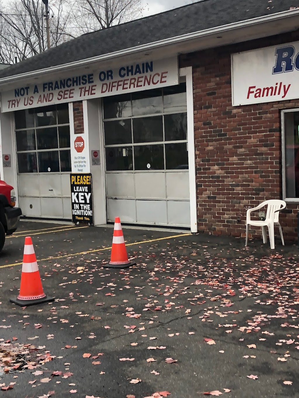 Rapid Lube of Connecticut | 116 South St, Danbury, CT 06810 | Phone: (203) 798-0709