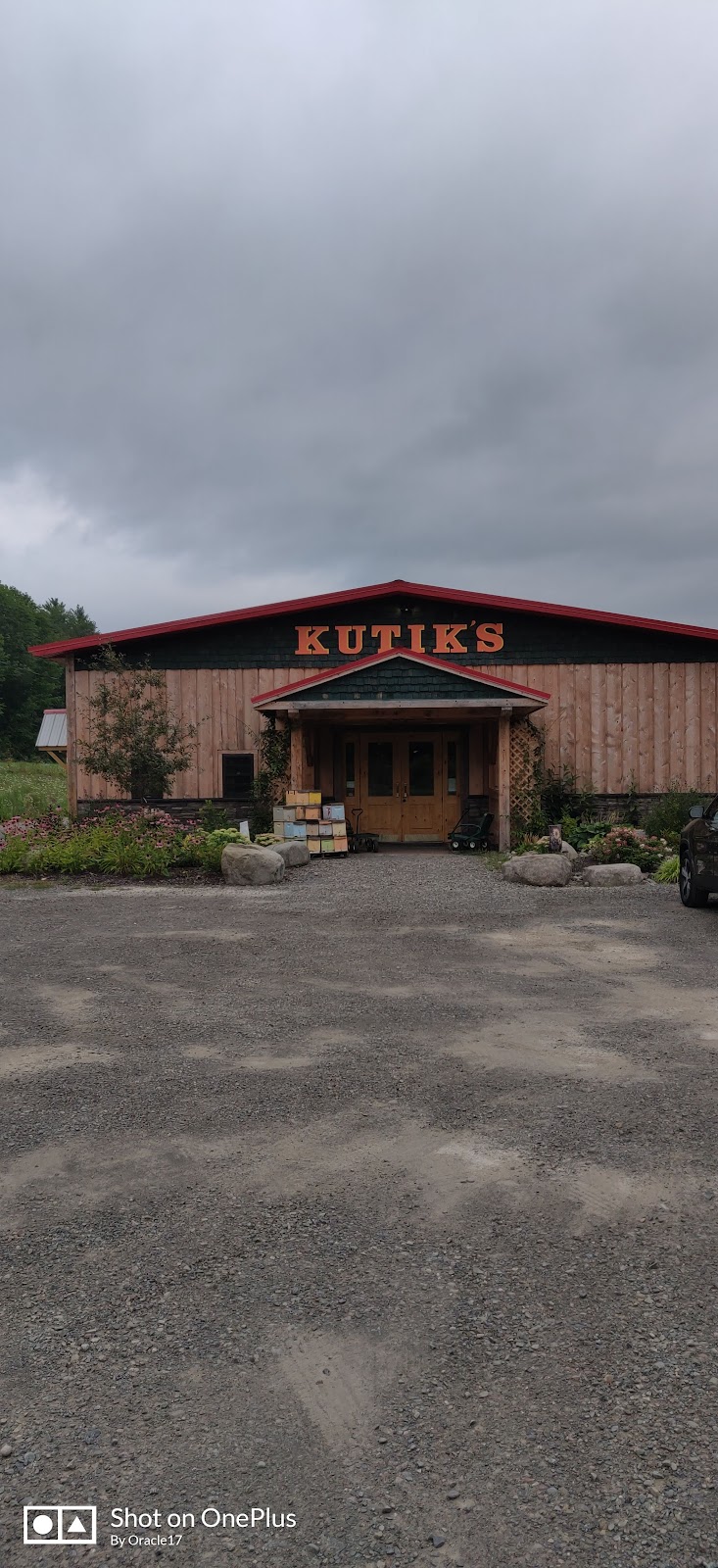 Kutiks Everything Bees | 3442 NY-12, Oxford, NY 13830 | Phone: (607) 843-2337