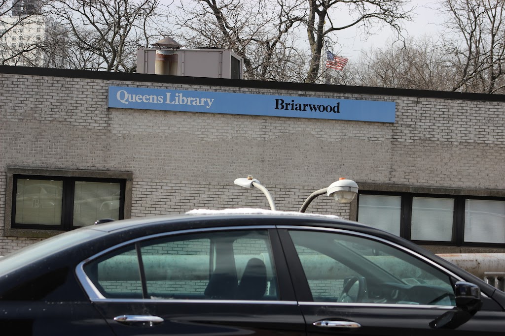 Queens Public Library at Briarwood | 85-12 Main St, Queens, NY 11435 | Phone: (718) 658-1680
