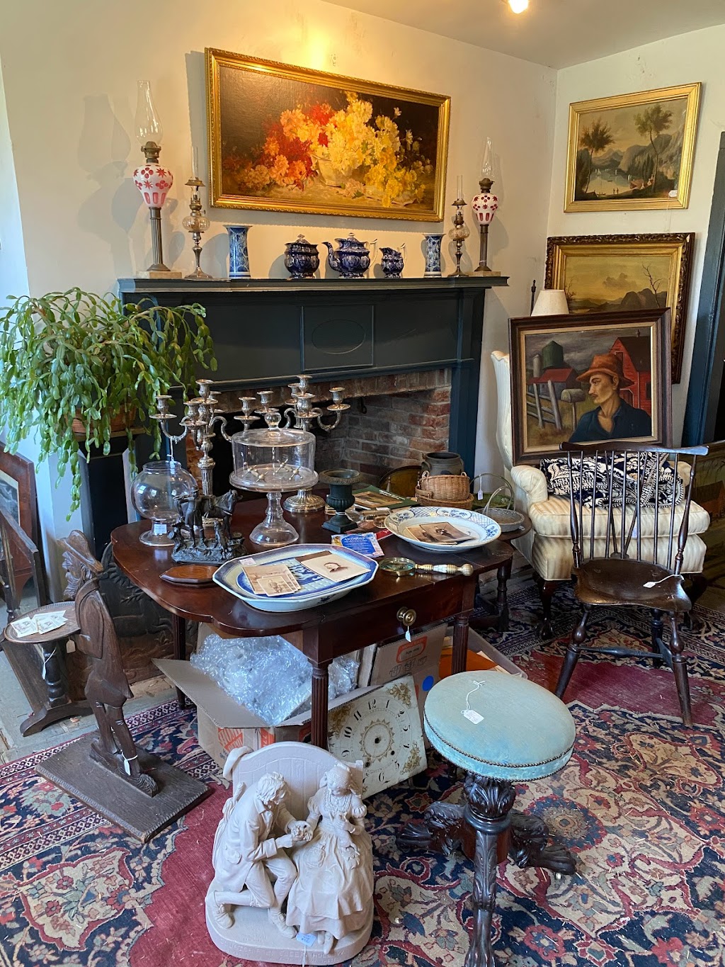 Jenkinstown Antiques | 520 State Rte 32 S, New Paltz, NY 12561 | Phone: (845) 255-4876