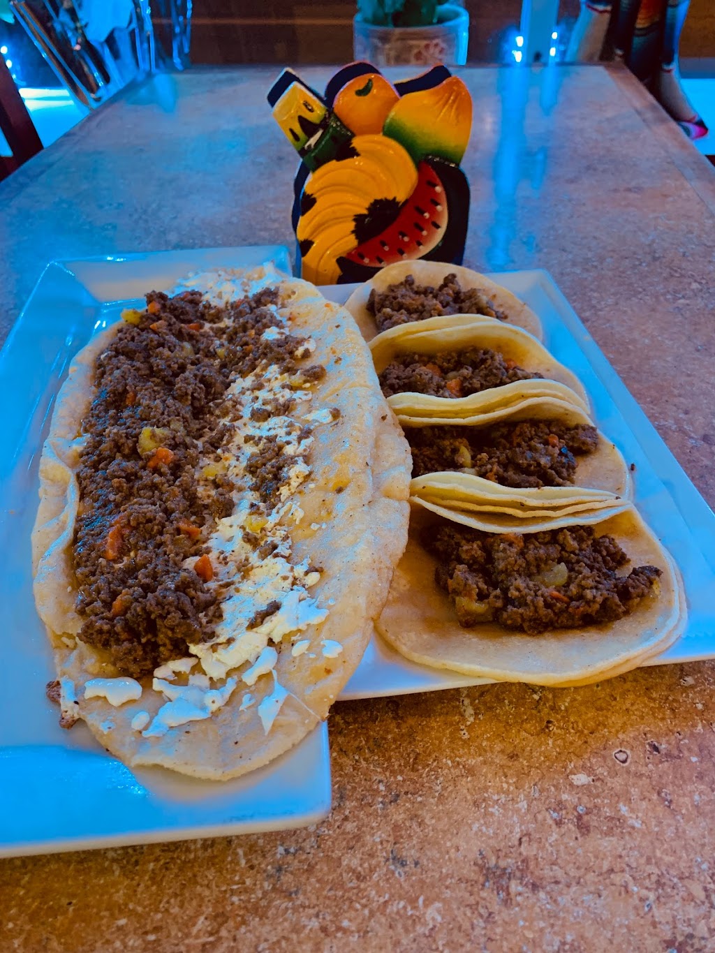 Los Machetes Authentic Mexican Restaurant | 856 Chester Pike, Prospect Park, PA 19076 | Phone: (484) 494-7188