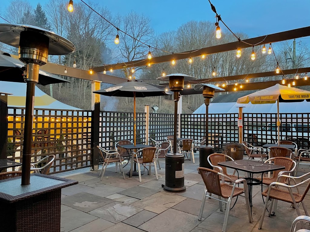 The Old Oak Tavern | 1 S Kent Rd, Gaylordsville, CT 06755 | Phone: (860) 355-1100