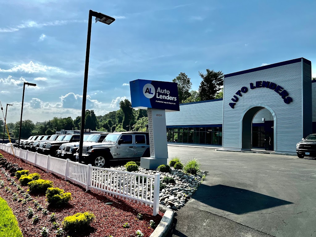 Auto Lenders Newtown Square | 4950 West Chester Pike, Newtown Square, PA 19073 | Phone: (888) 305-5968