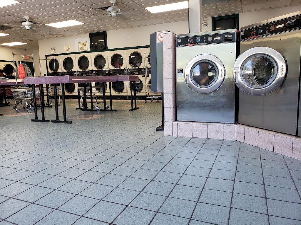 Happy Face Laundromat & Dry Cleaners | 560 Old Bridge Turnpike, South River, NJ 08882 | Phone: (732) 238-3338