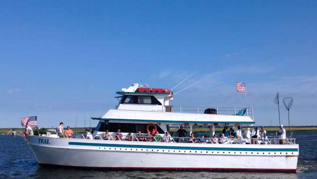 Teal Cruises | 2 Simon Lake Dr, Atlantic Highlands, NJ 07716 | Phone: (908) 601-7345