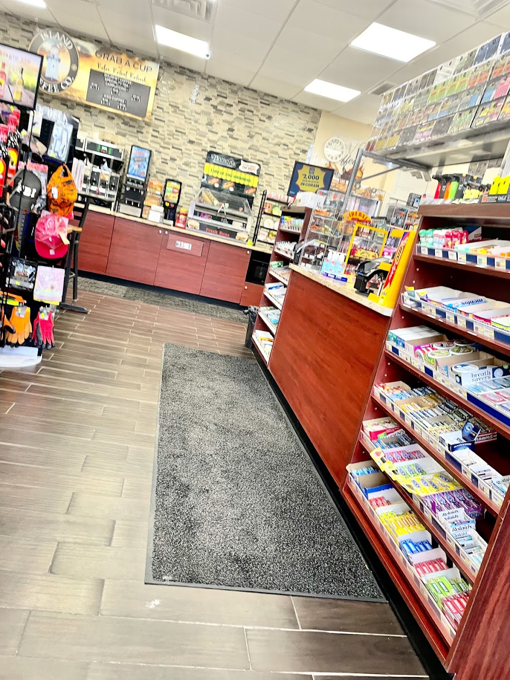 OK petroleum/ Mobil | 145 Middle Country Rd, Coram, NY 11727 | Phone: (631) 880-7252