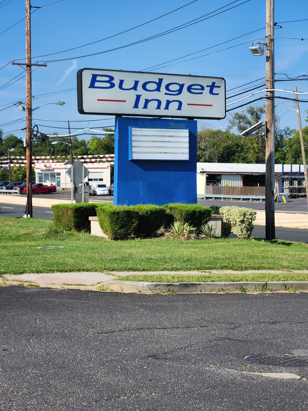 Budget Inn | 1400 Crescent Blvd, Gloucester City, NJ 08030 | Phone: (856) 456-6000