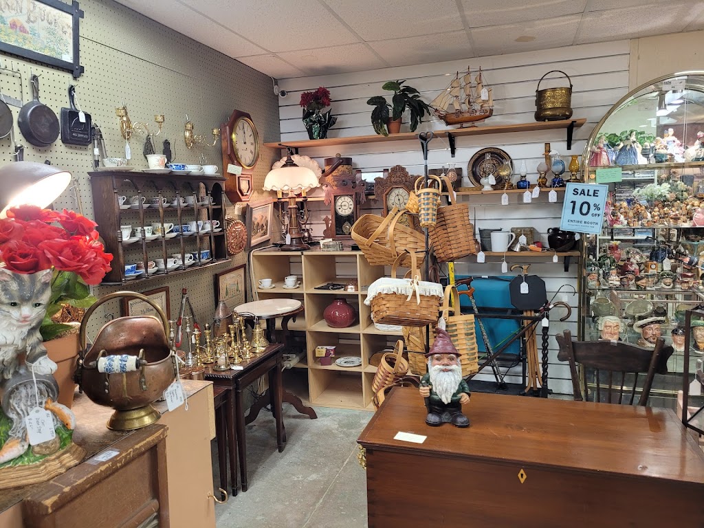 Richland Antiques & Collectibles Center | 1320 N West End Blvd, Quakertown, PA 18951 | Phone: (267) 373-9451