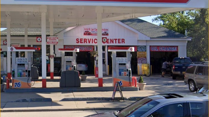 A & R Car Care Services | 3736 Merrick Rd, Seaford, NY 11783 | Phone: (718) 908-9675