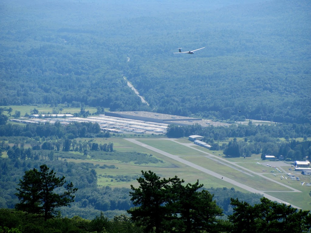 Wurtsboro Flight Management | 50 Barone Rd, Wurtsboro, NY 12790 | Phone: (845) 888-2791