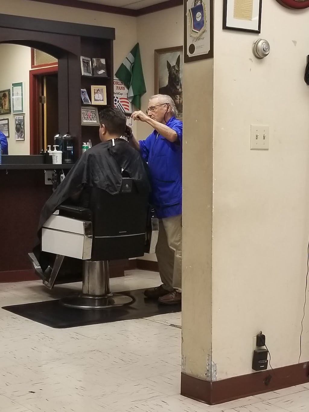 Luigis Barber Shop | 1414 Burnet Ave, Union, NJ 07083 | Phone: (908) 687-5076