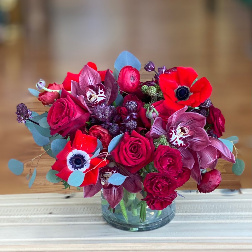 munera de terra flowers and gifts | 1116 Horsham Rd Suite10, Ambler, PA 19002 | Phone: (215) 390-2030