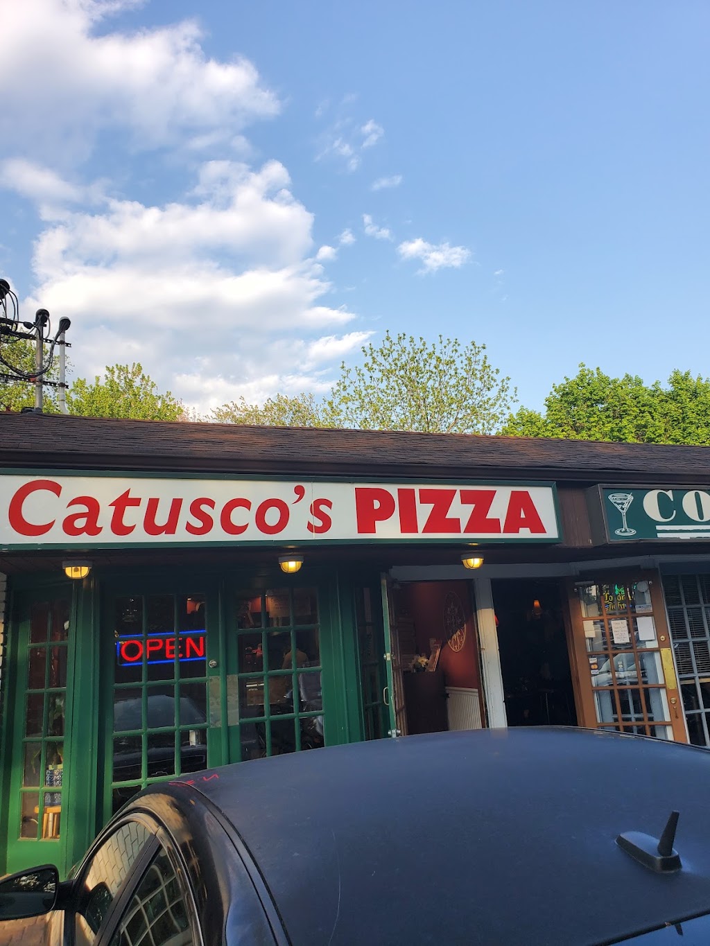 Catuscos Pizza | 336 Depot Rd, Huntington Station, NY 11746 | Phone: (631) 629-4872