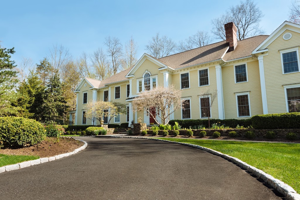The Steward House at Silver Hill Hospital | 208 Valley Rd, New Canaan, CT 06840 | Phone: (203) 801-2272
