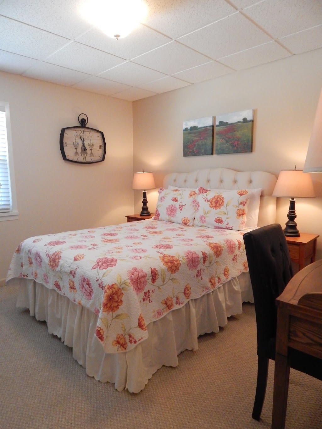 Mountain Meadows Bed & Breakfast | 542 Albany Post Rd, New Paltz, NY 12561 | Phone: (845) 255-6144
