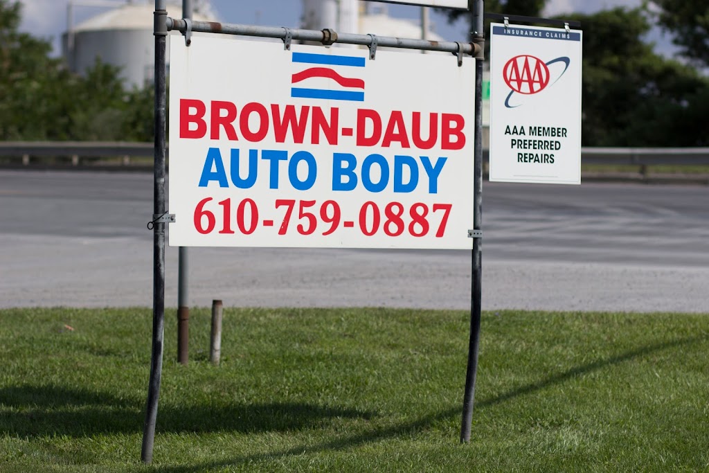 Brown-Daub Auto Body | 104 Commerce Way, Stockertown, PA 18083 | Phone: (610) 759-0887