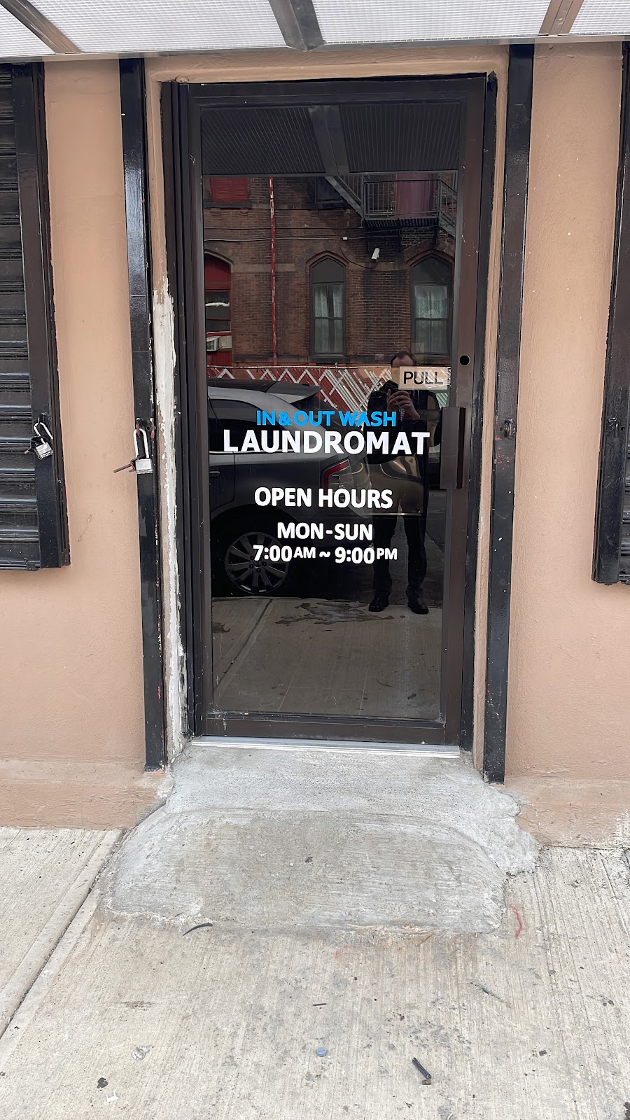In & Out Wash Laundromat - Newark NJ | 264 Broadway Side Store, Van Wagenen St, Newark, NJ 07104 | Phone: (551) 326-2031