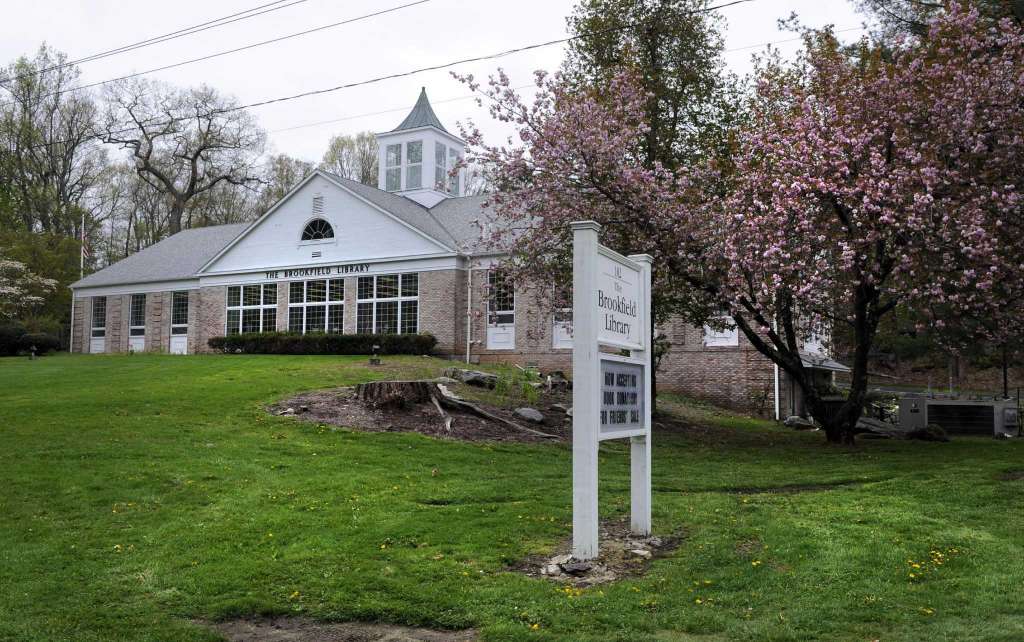 The Brookfield Library | 182 Whisconier Rd, Brookfield, CT 06804 | Phone: (203) 775-6241